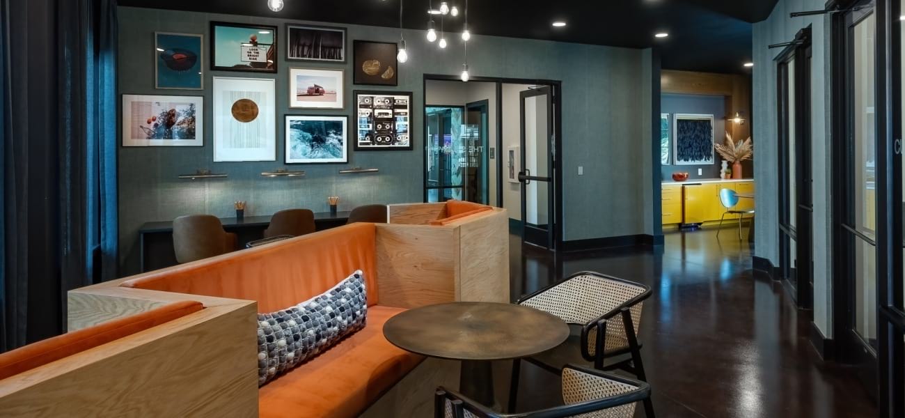 Co-Working Lounge Co-Working Lounge